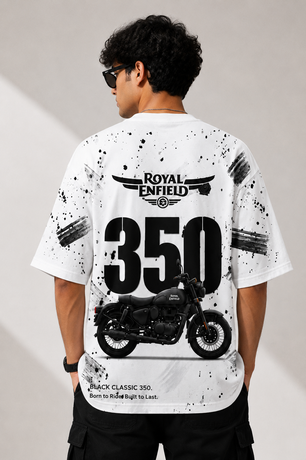 ROYAL ENFIELD 350 BLACK BIKE PRINT

OVERSIZED